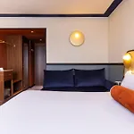 Mercure Centrum Hotel 3*