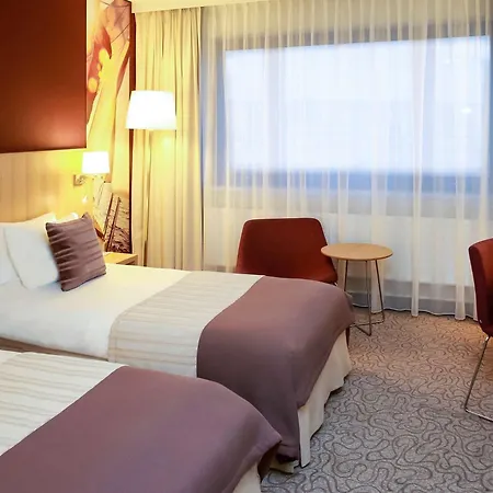 Mercure Centrum Hotel 3*