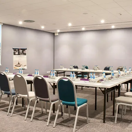 Mercure Centrum 3* غدينيا