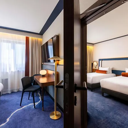 Mercure Centrum 3* غدينيا
