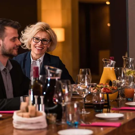 Mercure Centrum غدينيا