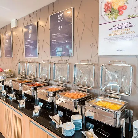 Mercure Centrum Hotell 3*