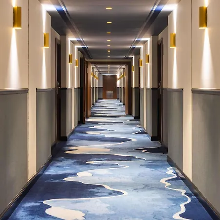 Otel Mercure Centrum 3*