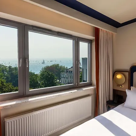 Mercure Centrum Отель