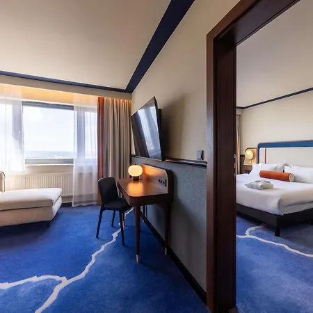 Отель Mercure Centrum 3*