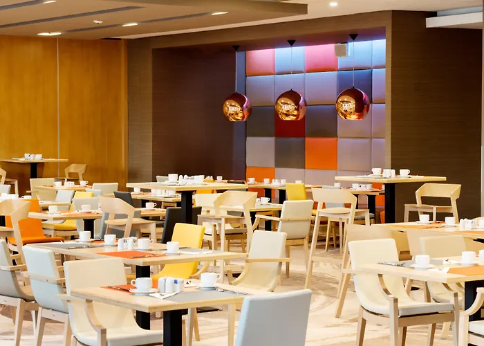 Отель Mercure Centrum