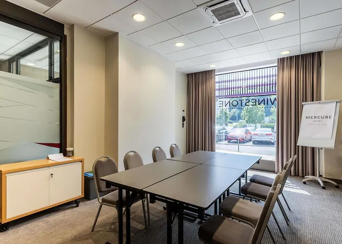 Отель Mercure Centrum 3*